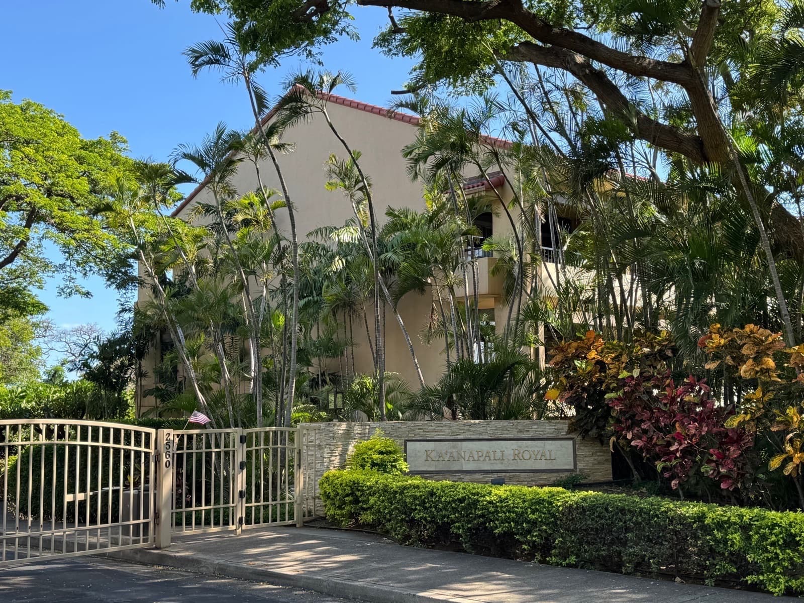 Kaanapali Royal — Kaanapali Golf Resort, West Maui — condo guide