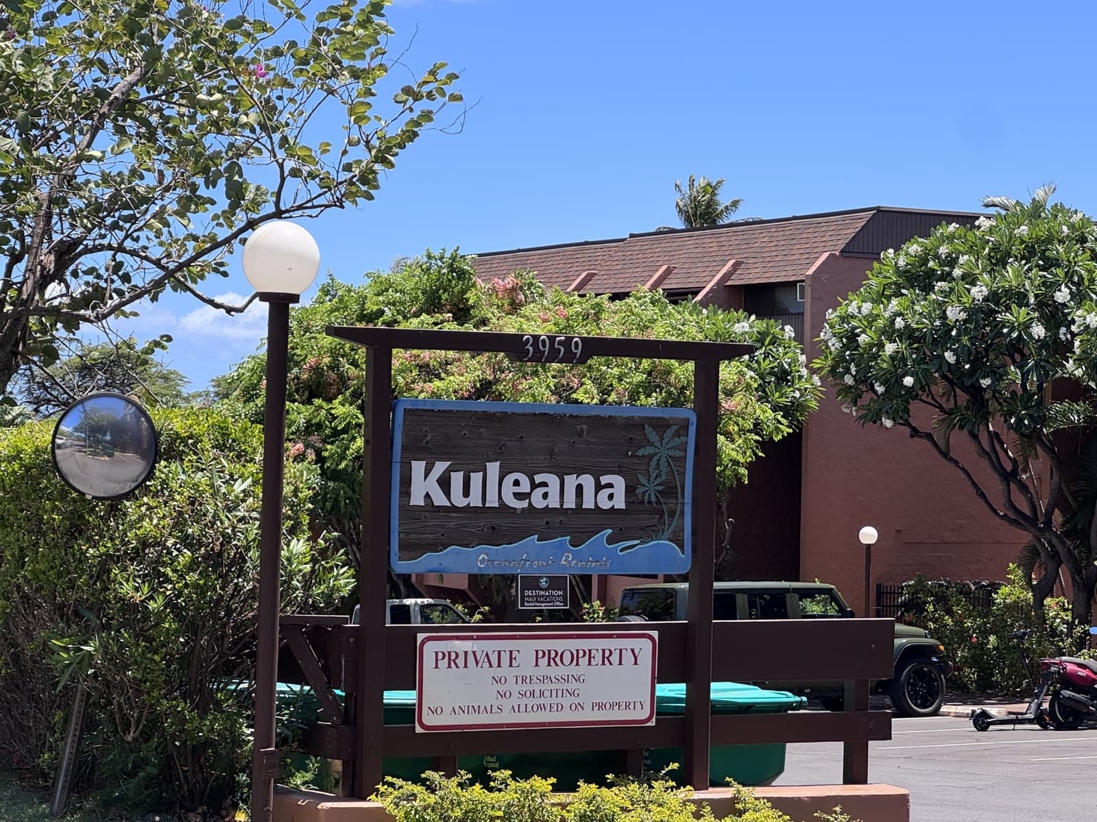 Kuleana — Mahinahina, West Maui — condo guide