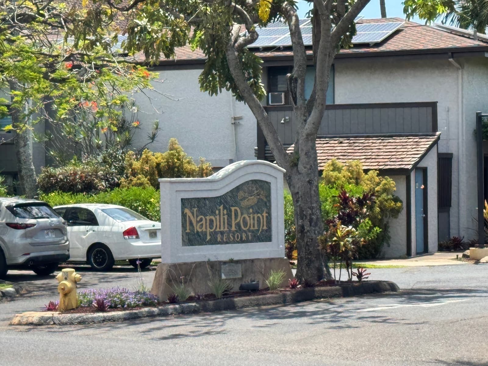 Napili condominium area in West Maui