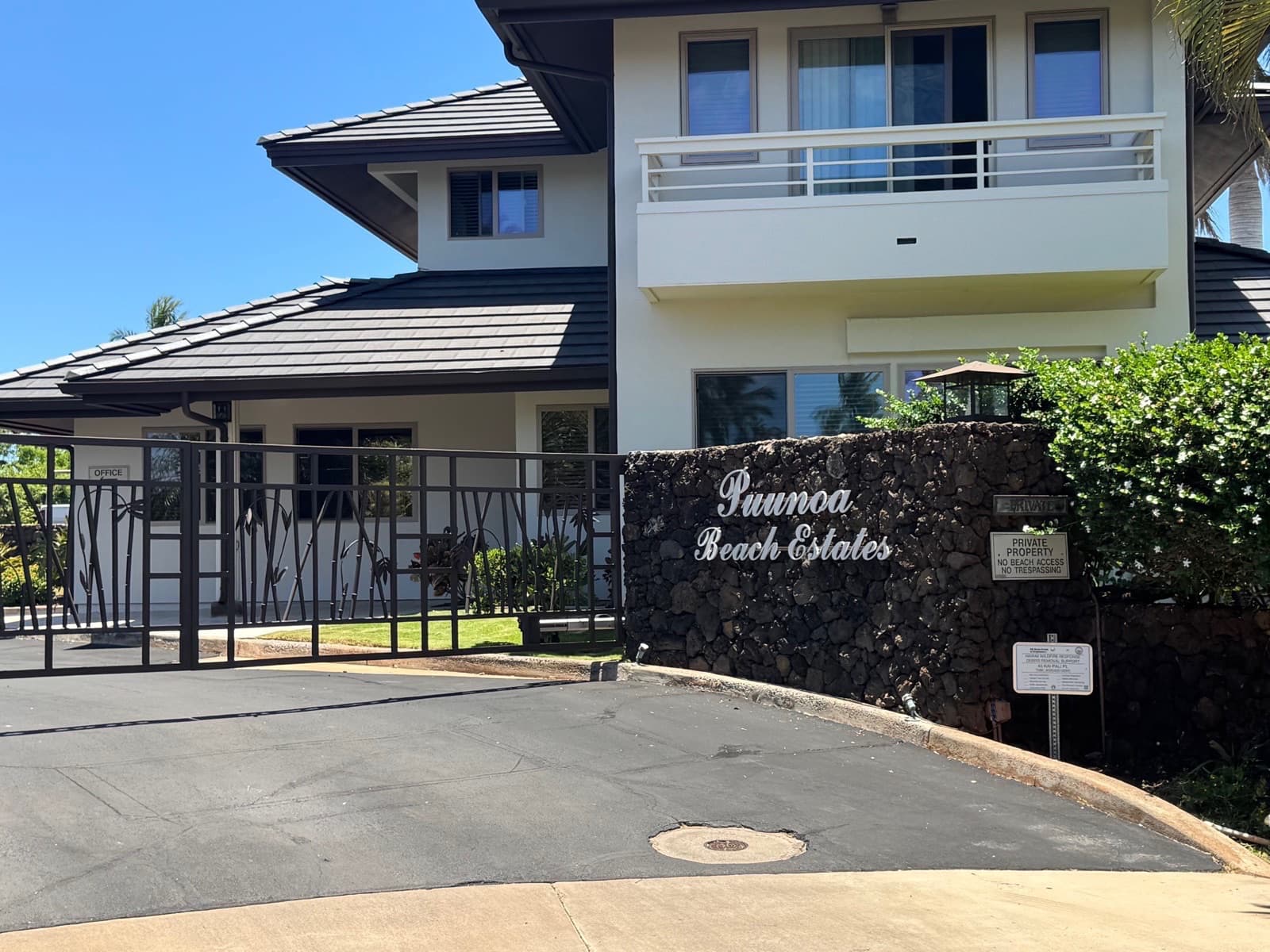 Puunoa Beach Estates — Lahaina, West Maui — condo guide